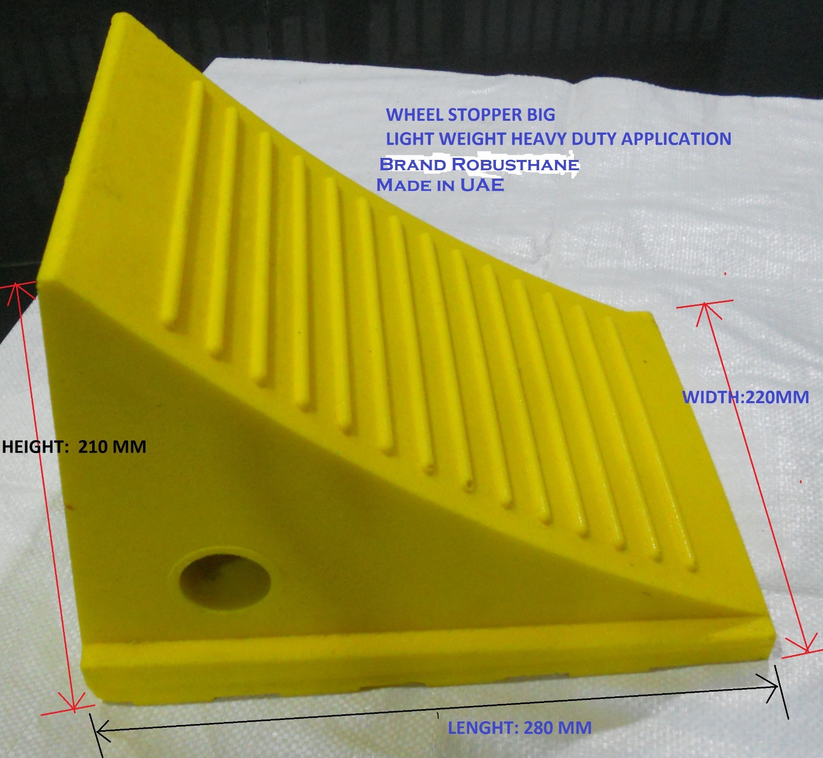 reliable wheel chocks manufacturer in Saudi Arabia high-quality wheel chocks in Saudi Arabia